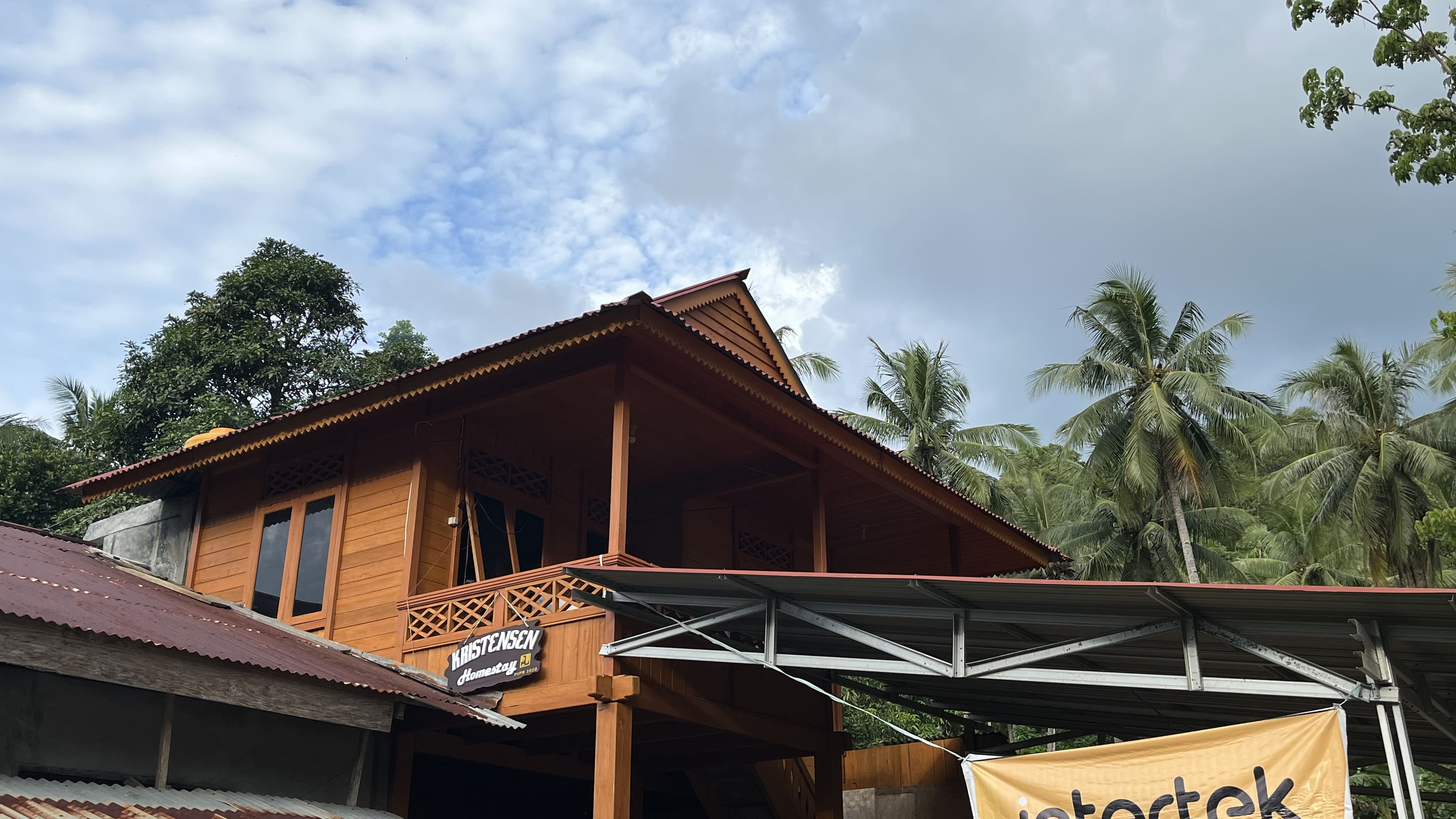 Kristensen Homestay